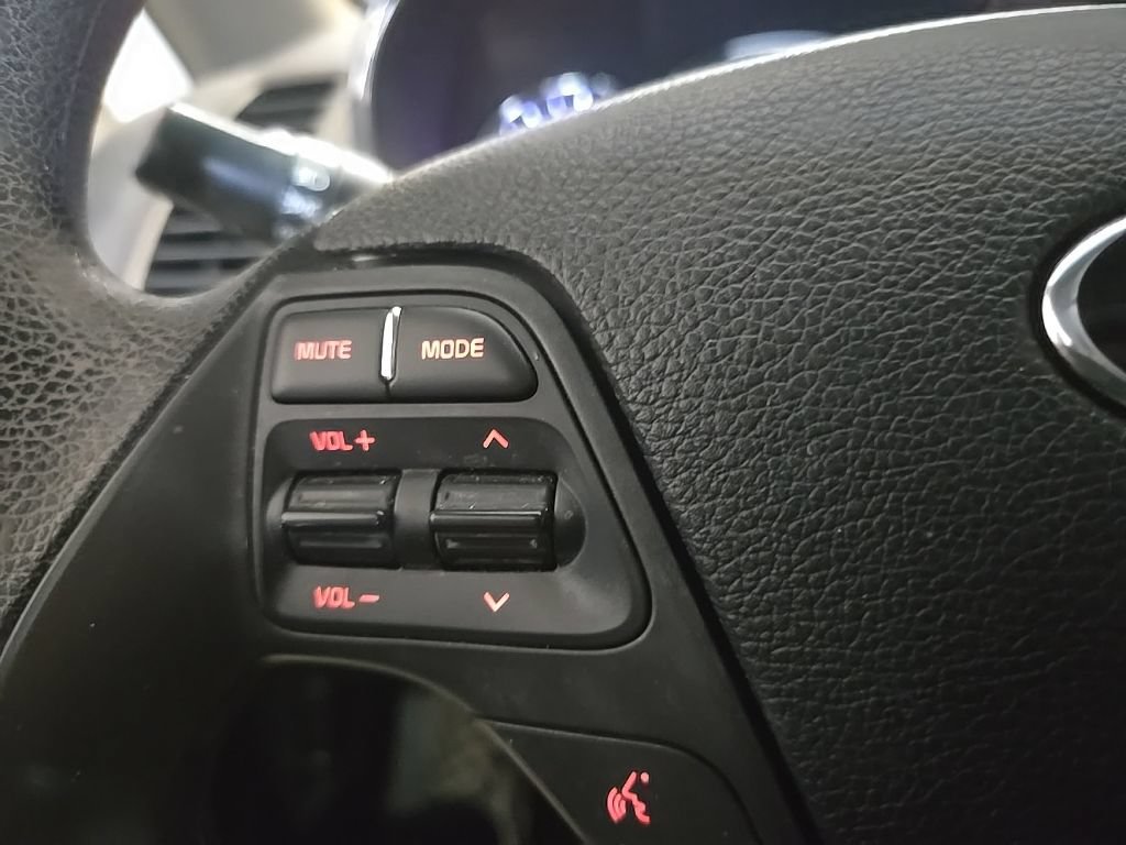 Used 2016 Kia Forte LX w/ LX Popular Package FWD image 13