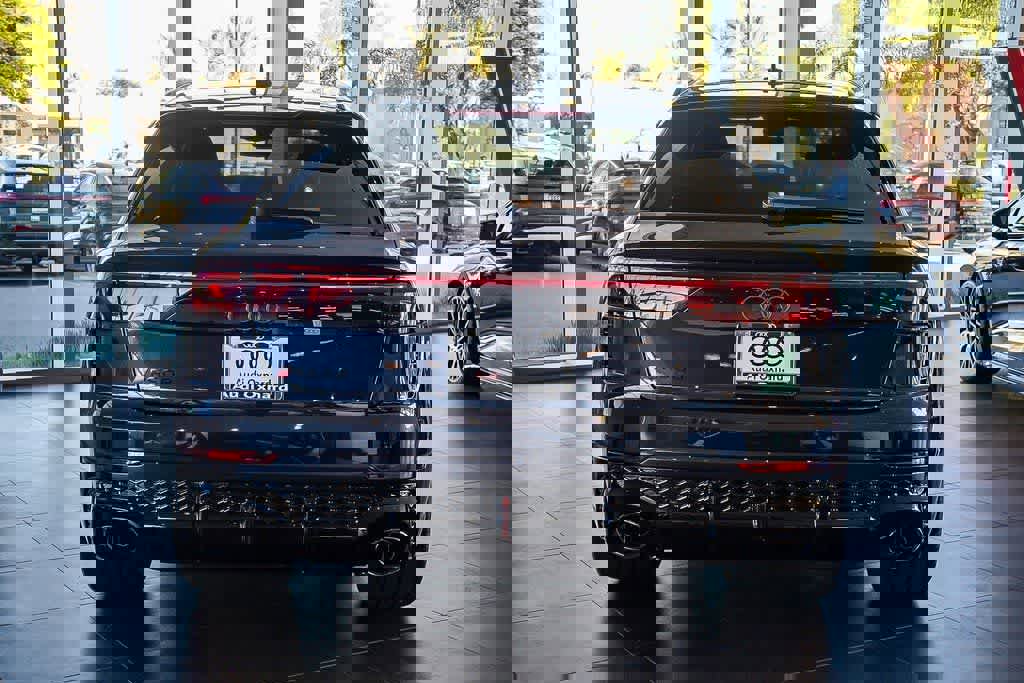 New 2026 Audi RS Q8 performance image 5