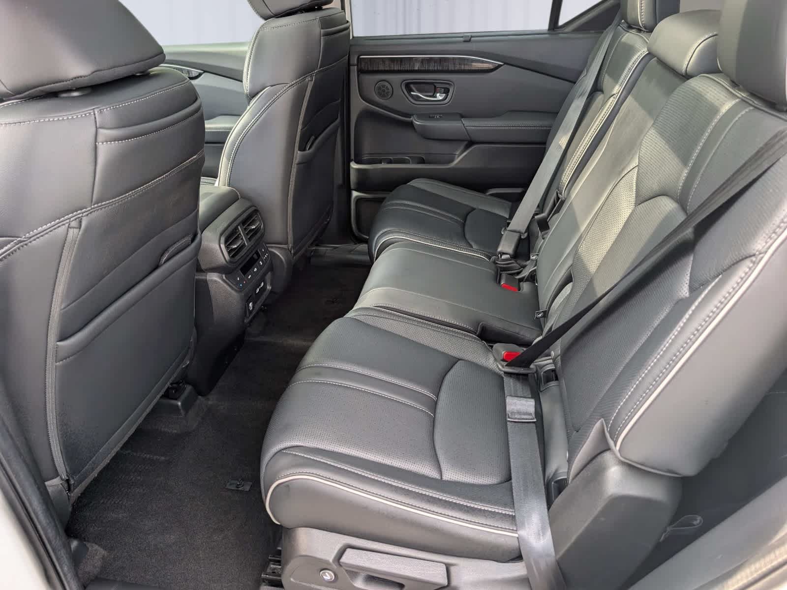 Certified 2023 Honda Pilot Elite image 16