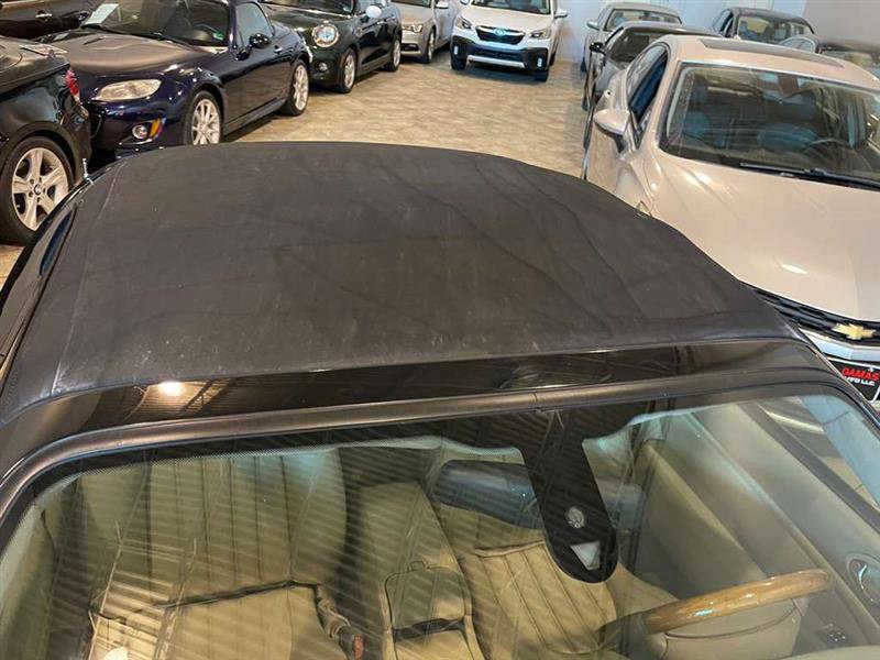 Used 2006 Jaguar XK8 Convertible image 33