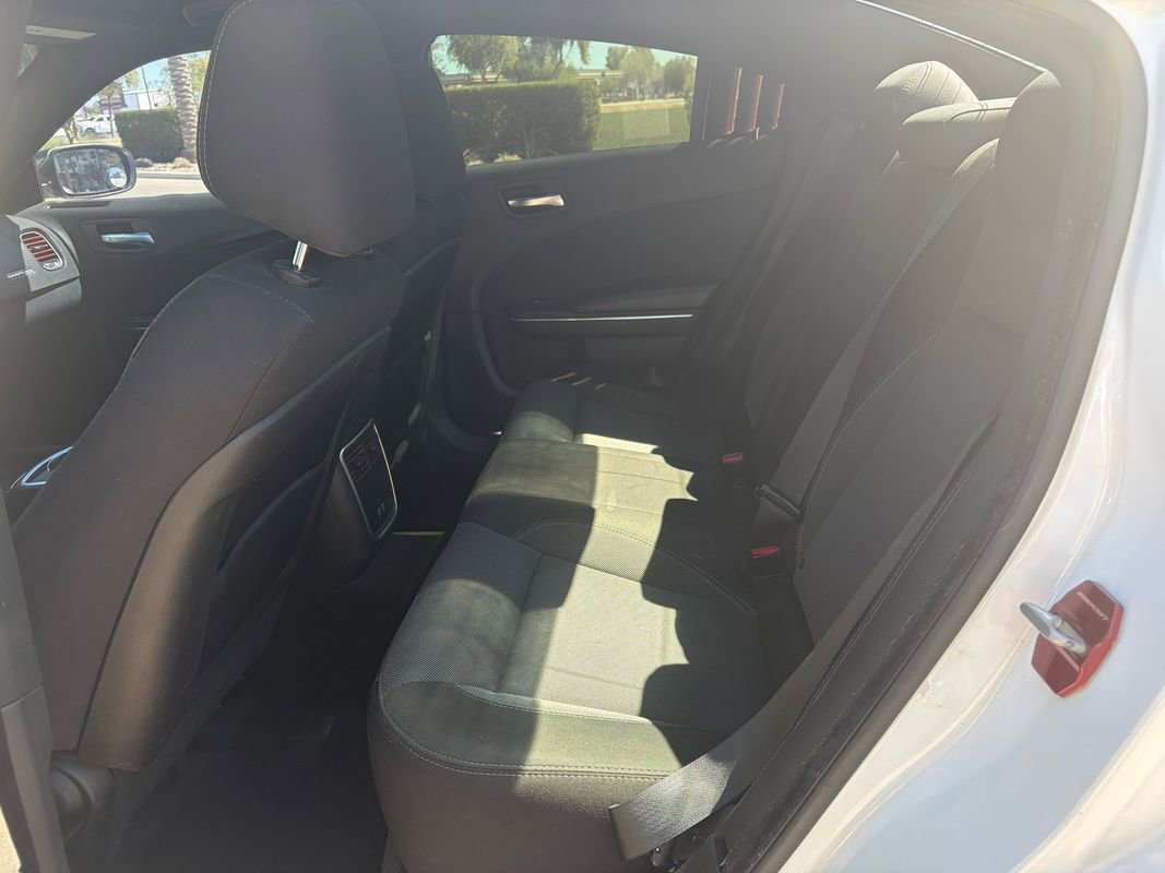 Used 2015 Dodge Charger SE image 10
