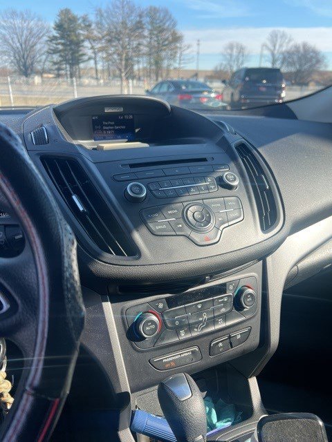 Used 2017 Ford Escape SE image 8