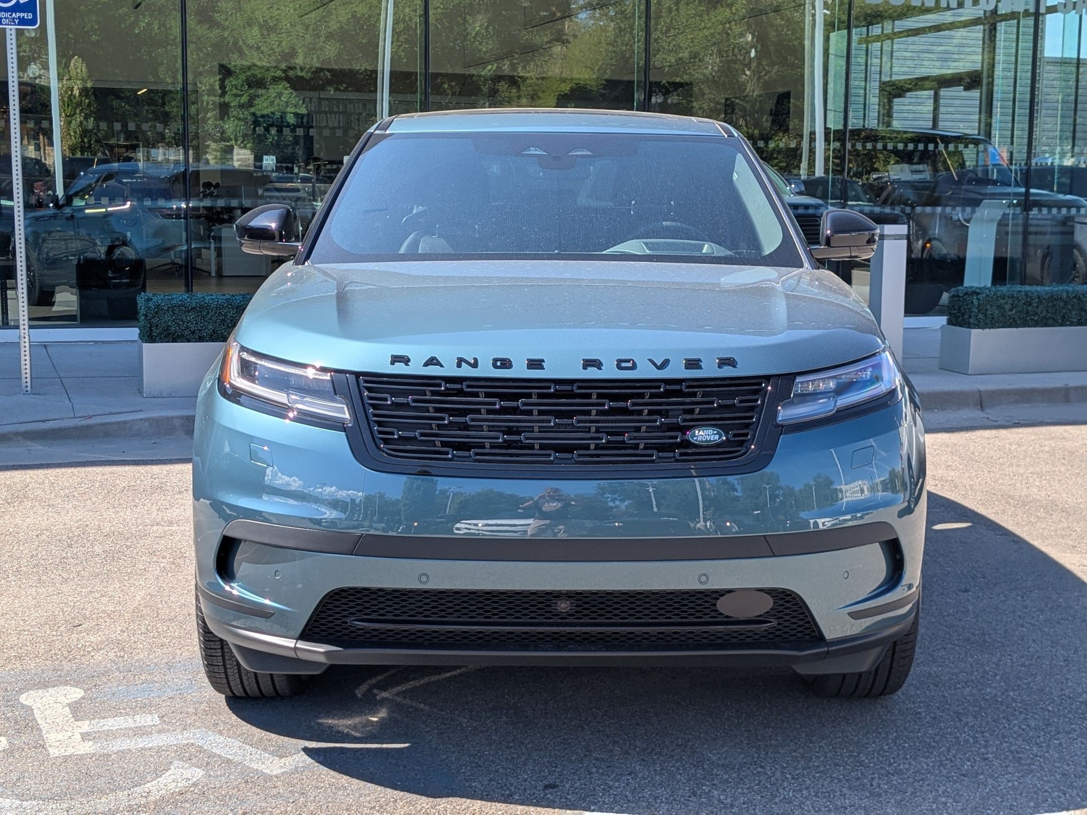 New 2026 Land Rover Range Rover Velar S AWD/4WD image 2
