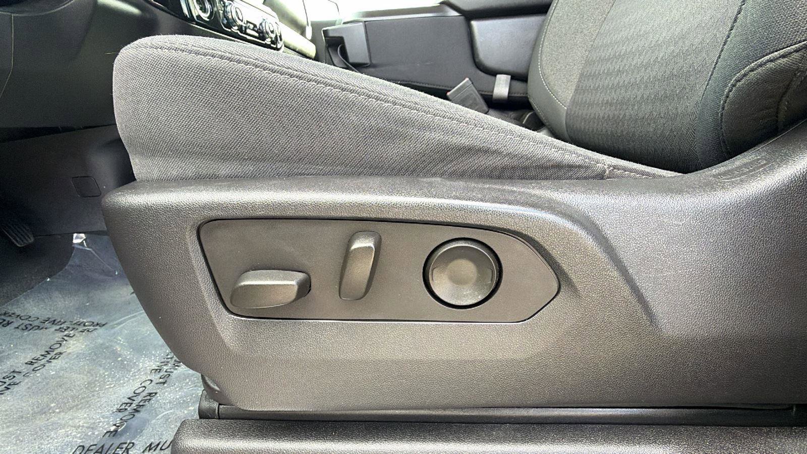 Used 2023 GMC Sierra 1500 Elevation image 17