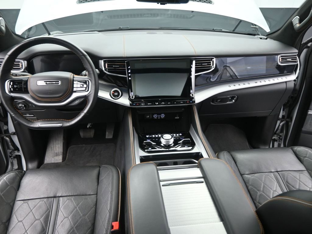 Used 2023 Jeep Grand Wagoneer Series III image 25