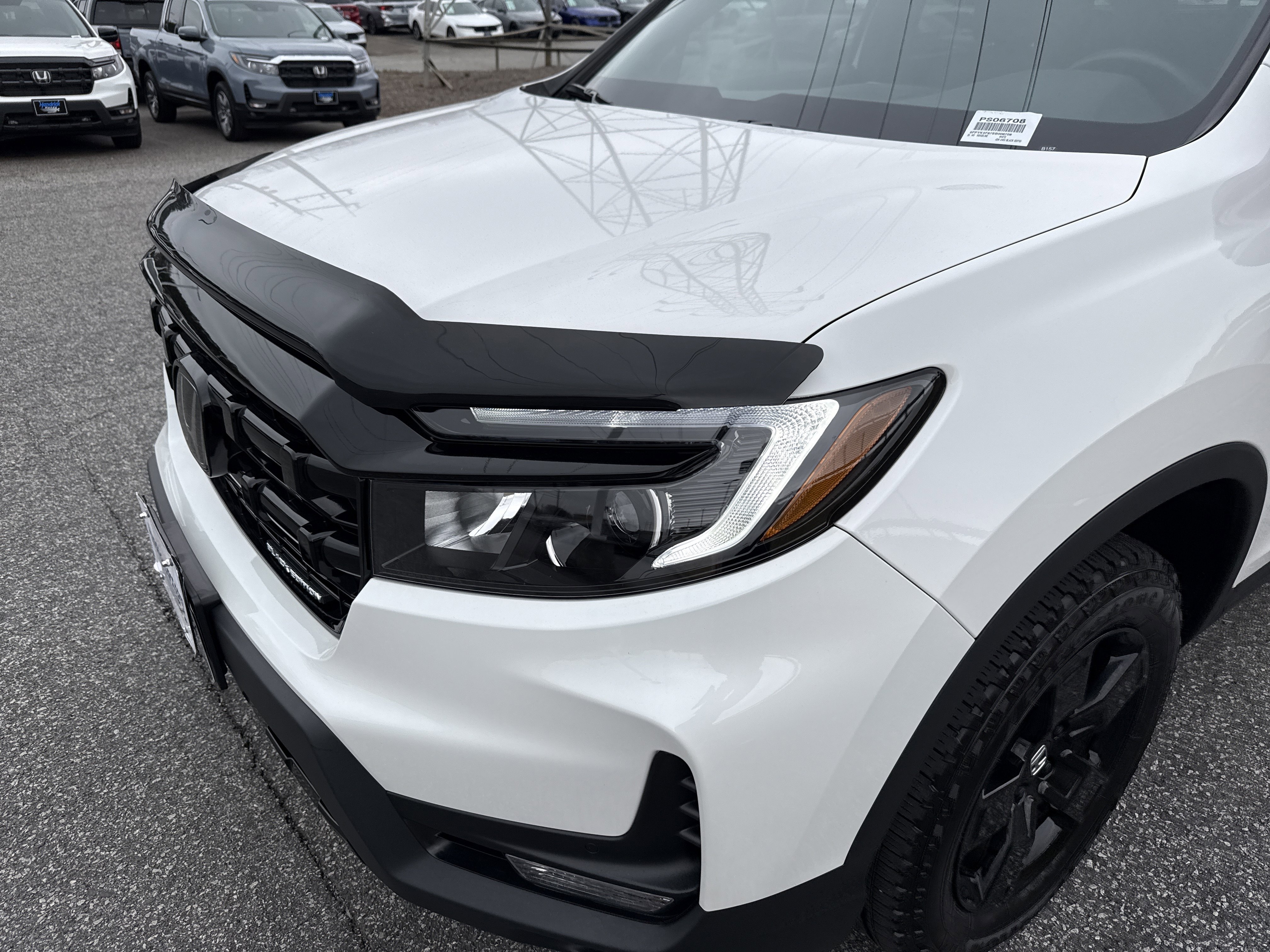 Used 2025 Honda Ridgeline Black Edition image 6