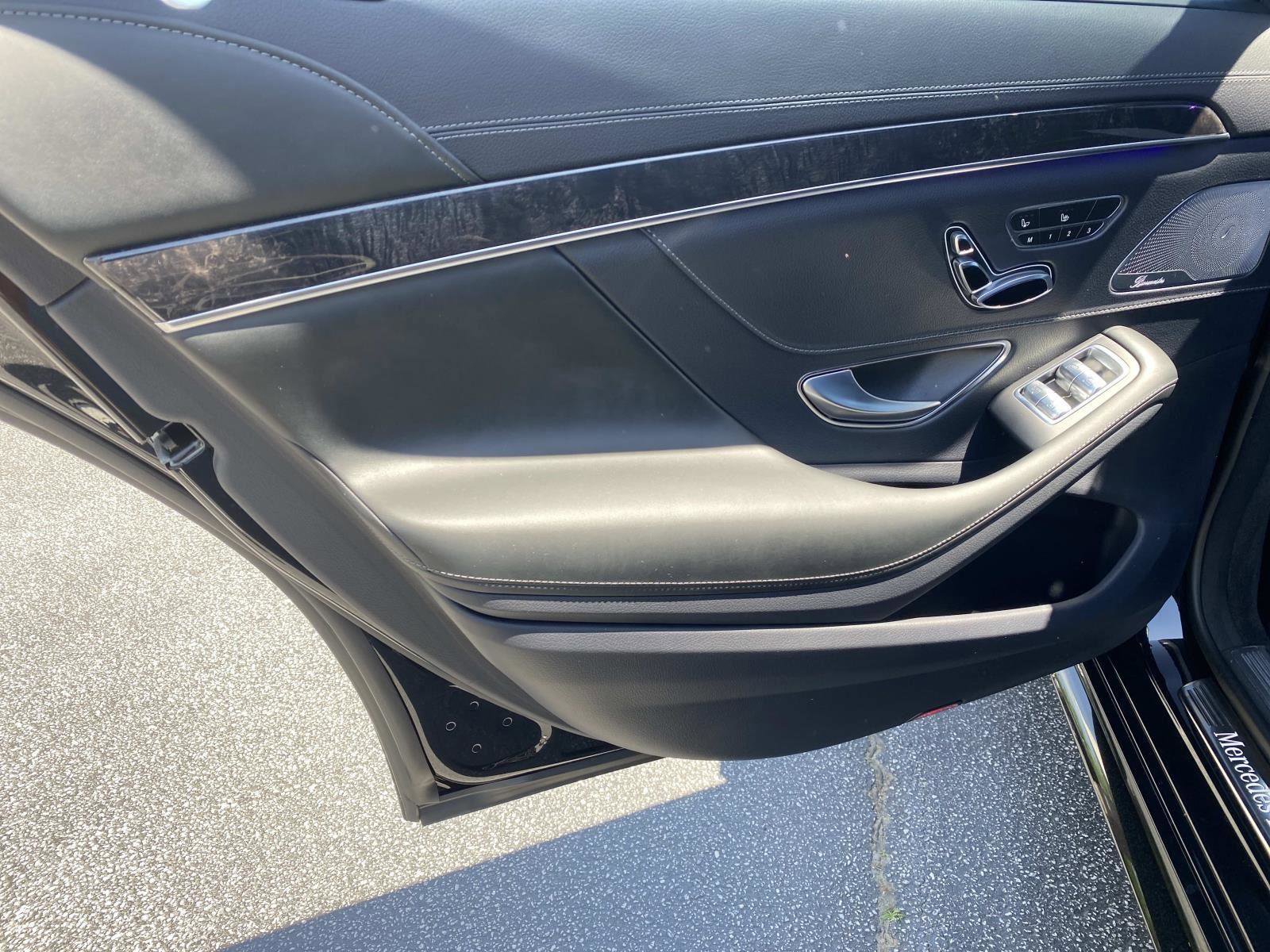 Used 2019 Mercedes-Benz S 560 Sedan image 17