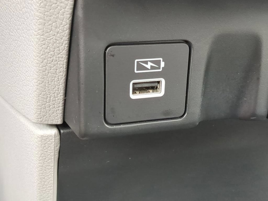 Certified 2024 Honda Odyssey Touring image 20