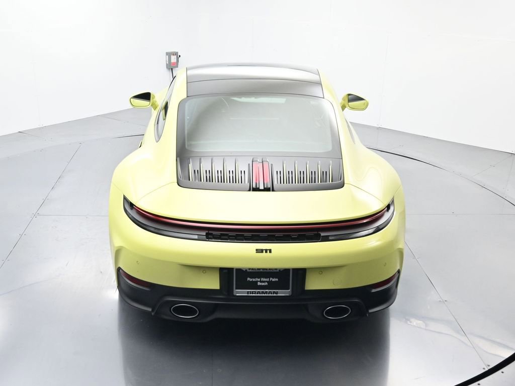 Certified 2025 Porsche 911 Carrera image 39