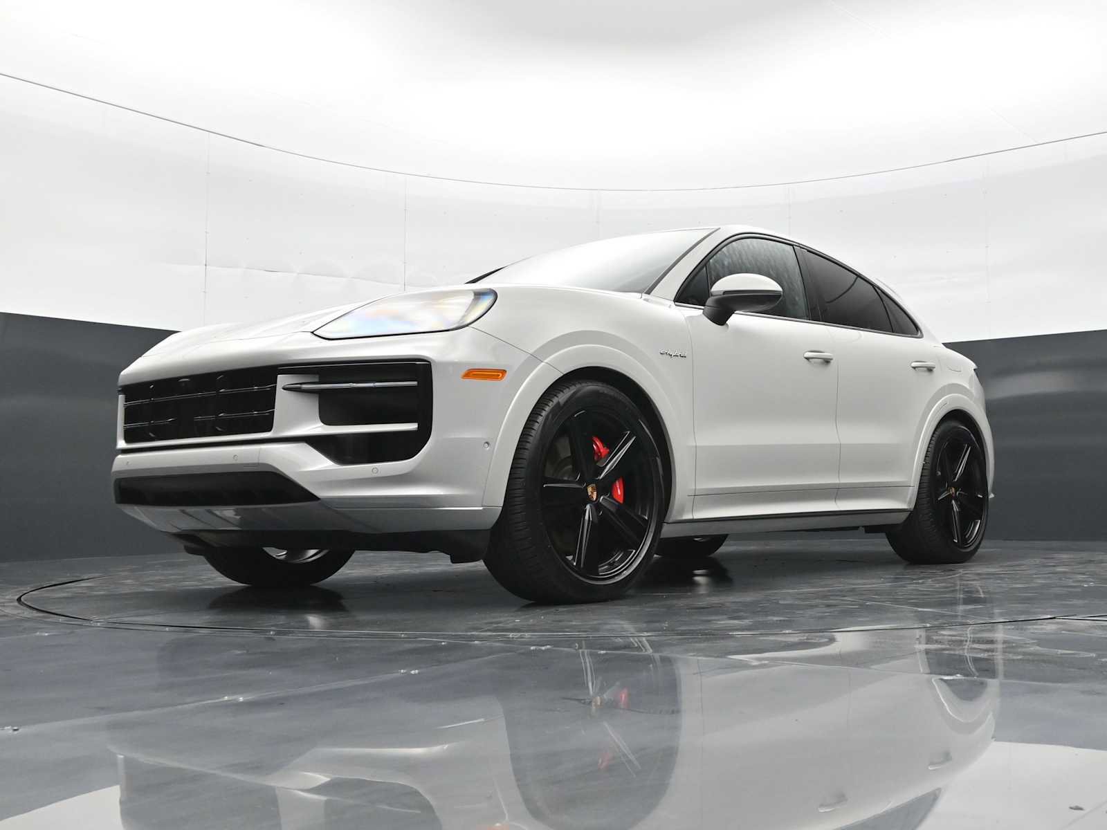 Certified 2025 Porsche Cayenne S AWD/4WD image 39