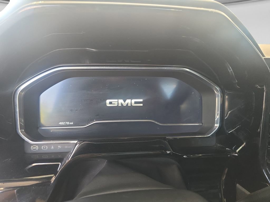 Used 2025 GMC Sierra 1500 SLT AWD/4WD image 14