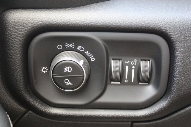 Used 2024 RAM 2500 Laramie w/ Safety Group image 19