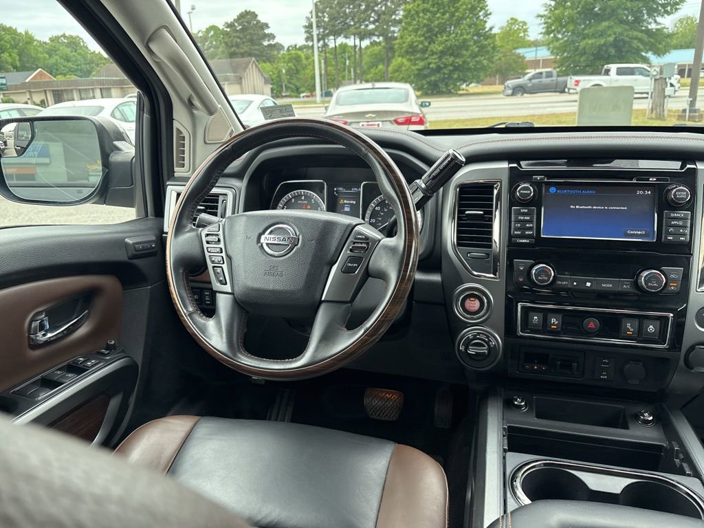Used 2018 Nissan Titan Platinum Reserve w/ Platinum Utility Package AWD/4WD image 9