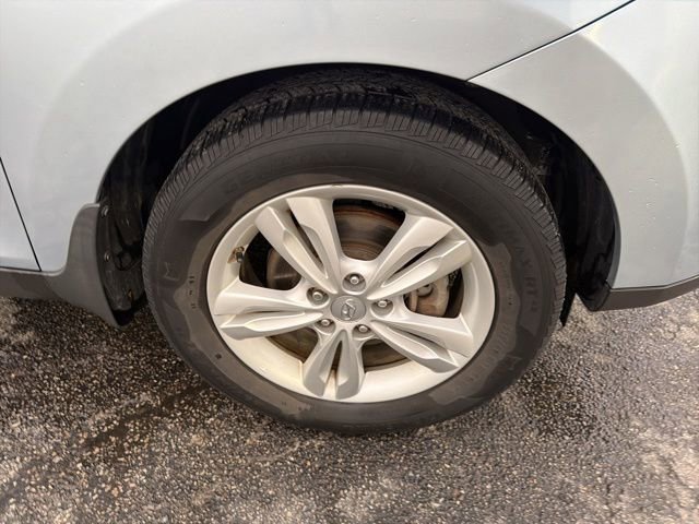 Used 2012 Hyundai Tucson GLS image 4