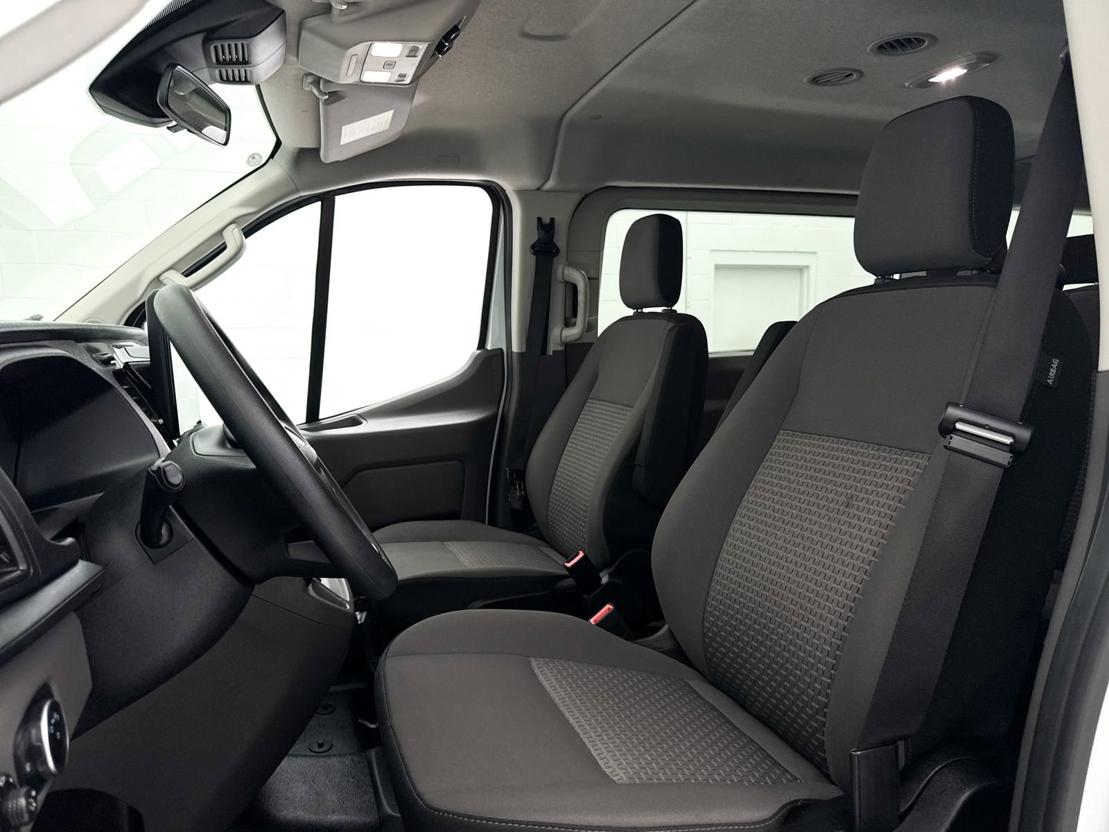 Used 2024 Ford Transit 350 XLT RWD image 19