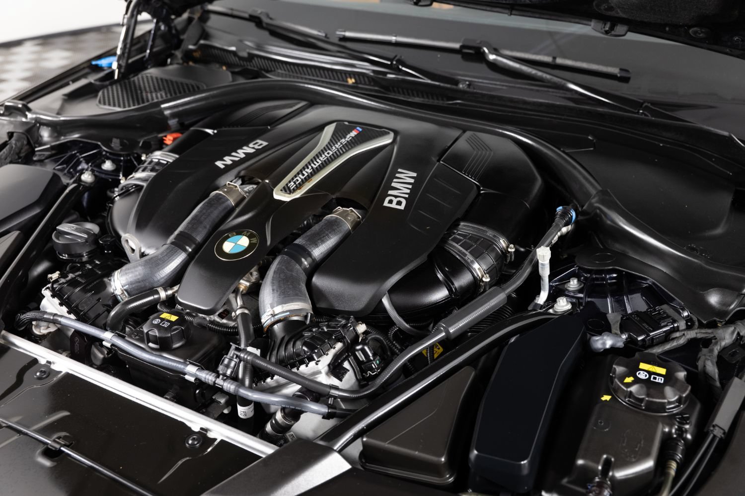 Used 2019 BMW M550i xDrive AWD/4WD image 44
