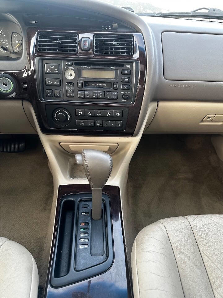 Used 1998 Toyota Avalon XLS image 27