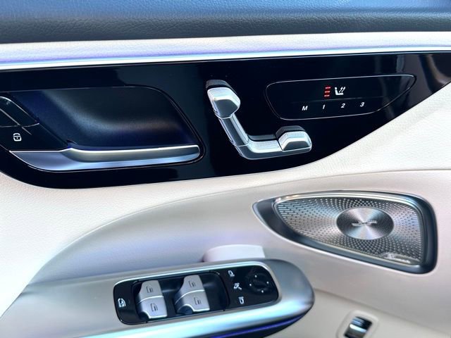 New 2026 Mercedes-Benz C 300 4MATIC Sedan image 19