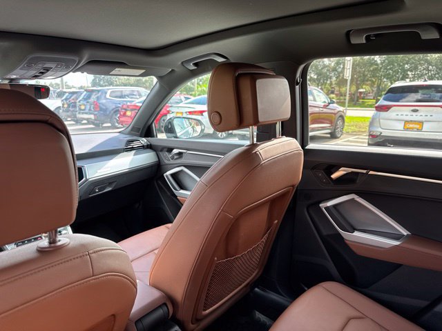 Used 2023 Audi Q3 2.0T Premium w/ Convenience Package AWD/4WD image 19