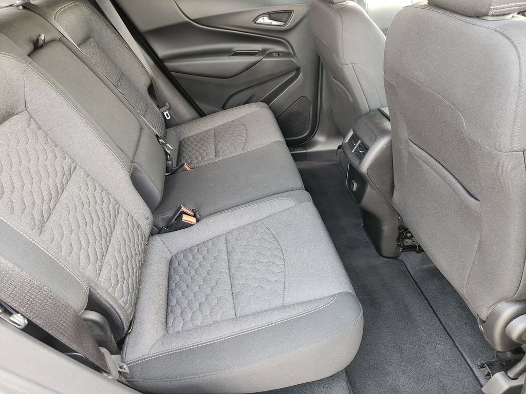Used 2018 Chevrolet Equinox LT FWD image 33