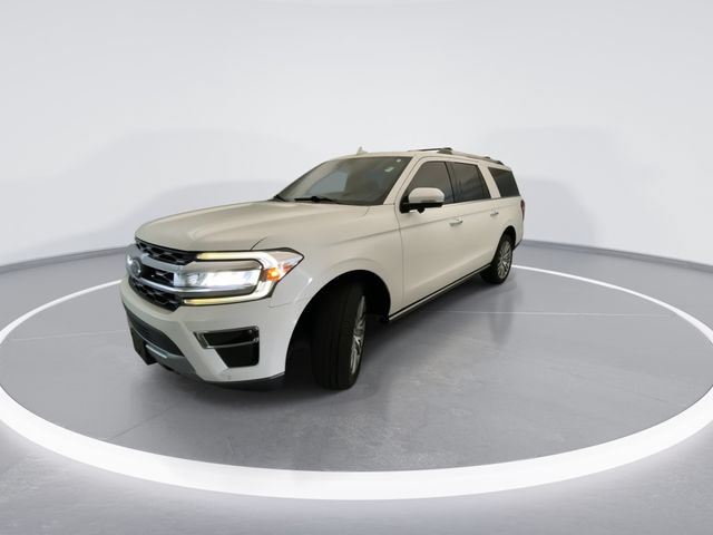 Used 2022 Ford Expedition Max Limited AWD/4WD image 2