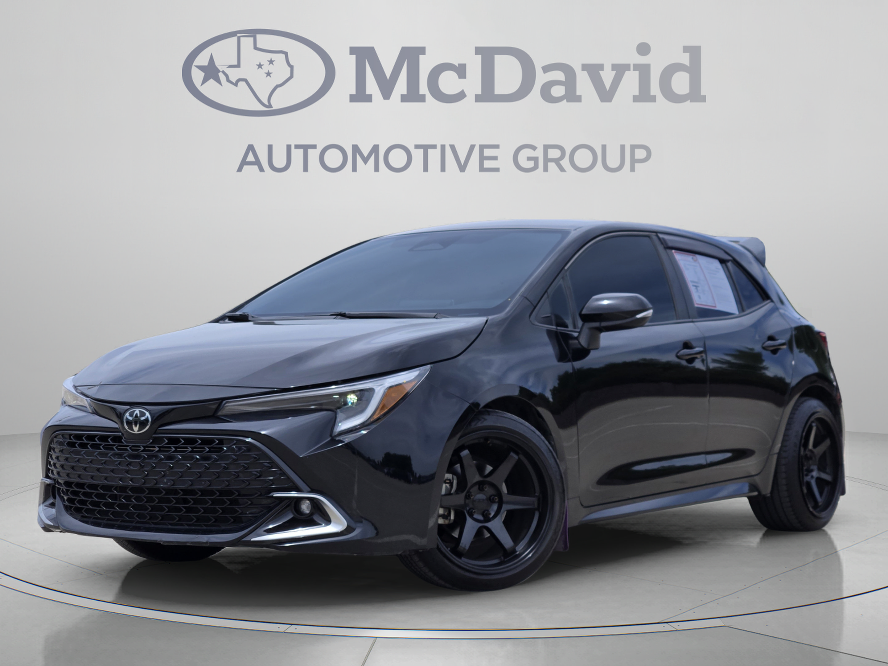 Used 2023 Toyota Corolla XSE FWD image 1
