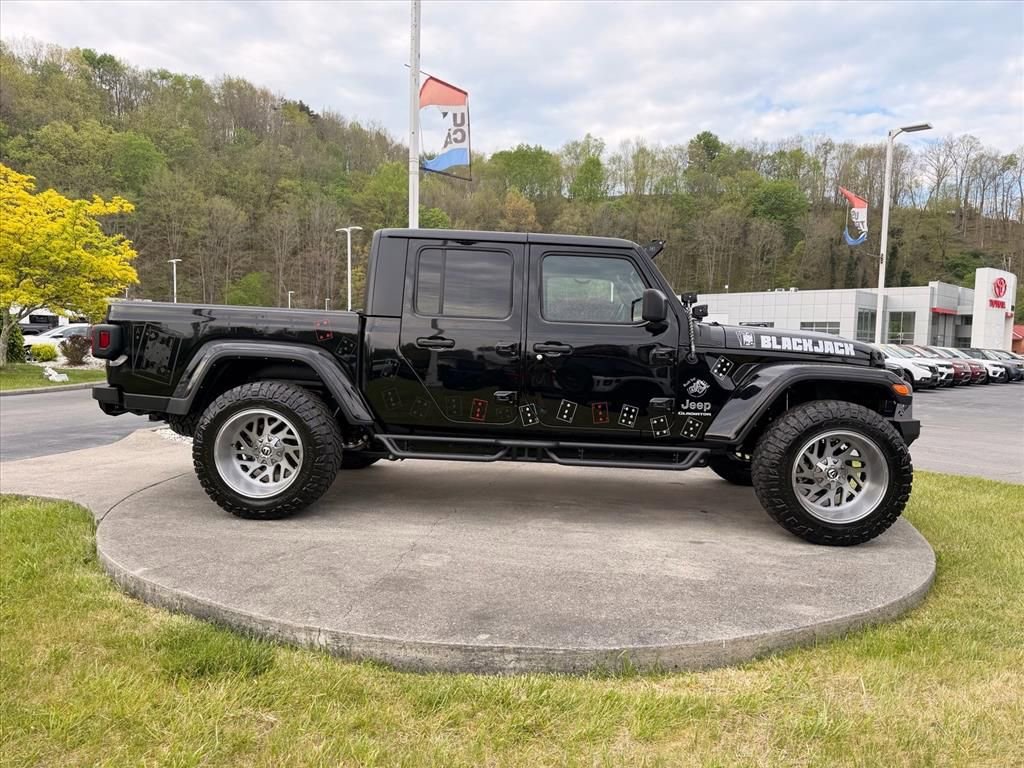 Used 2021 Jeep Gladiator Overland w/ Popular Equipment Package AWD/4WD image 3