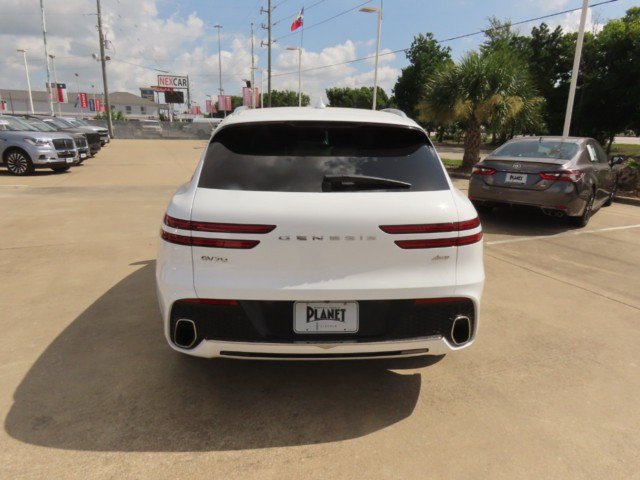Used 2025 Genesis GV70 2.5T AWD/4WD image 11