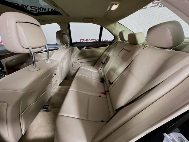 Used 2014 Mercedes-Benz C 300 4MATIC Sedan image 23