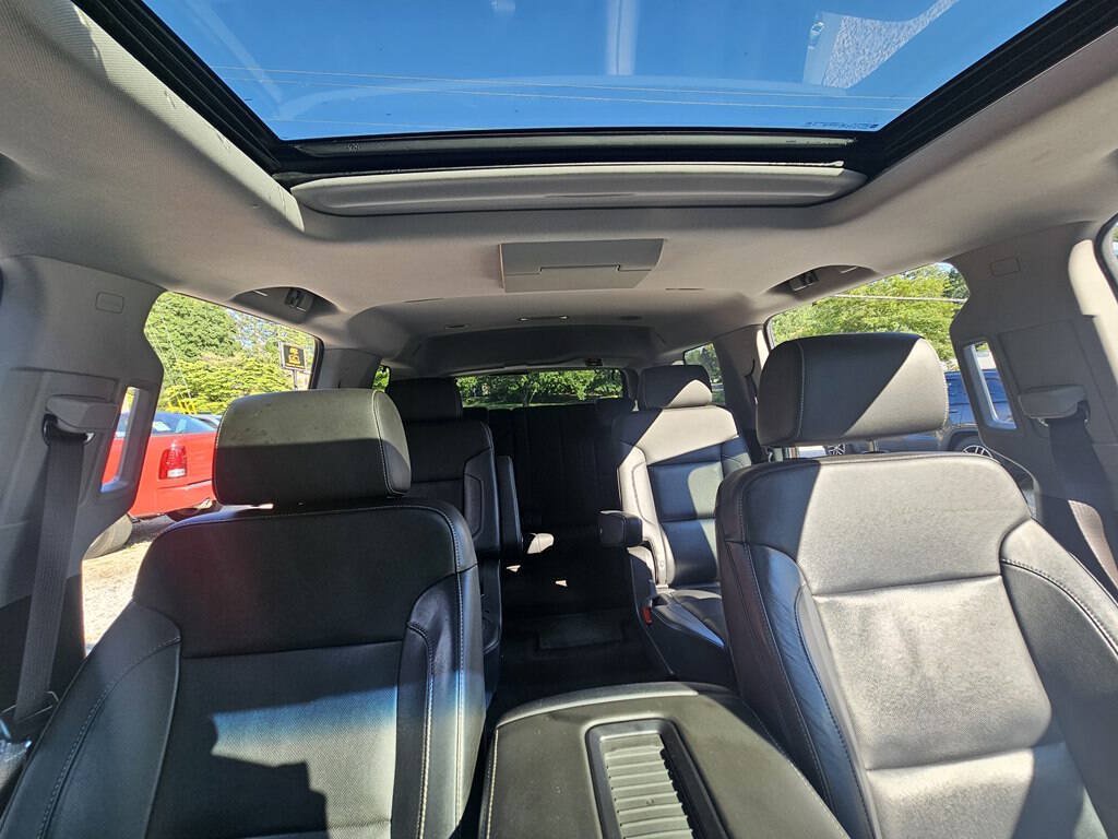 Used 2016 GMC Yukon SLT w/ Open Road Package AWD/4WD image 23