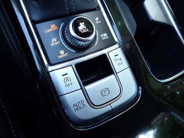 Used 2022 Kia Telluride LX AWD/4WD image 16