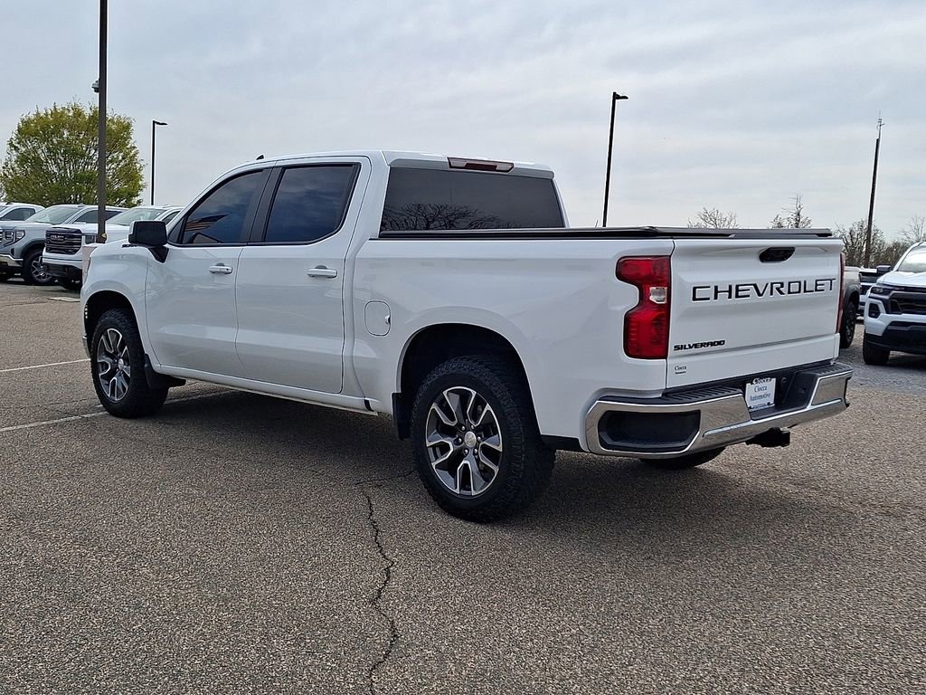 Used 2023 Chevrolet Silverado 1500 LT AWD/4WD image 7
