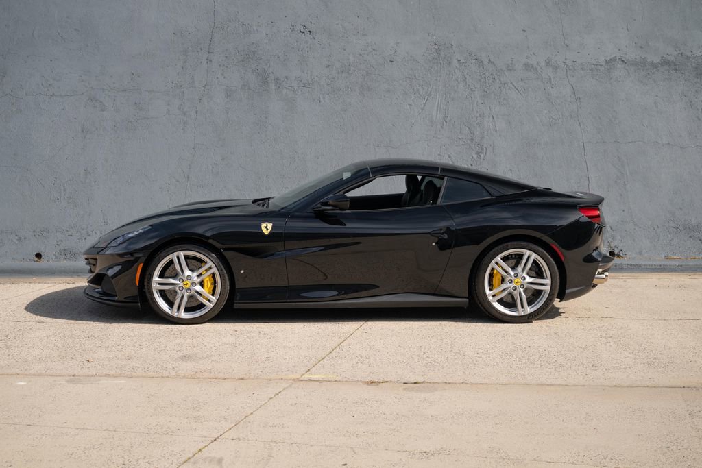 Used 2023 Ferrari Portofino M image 3