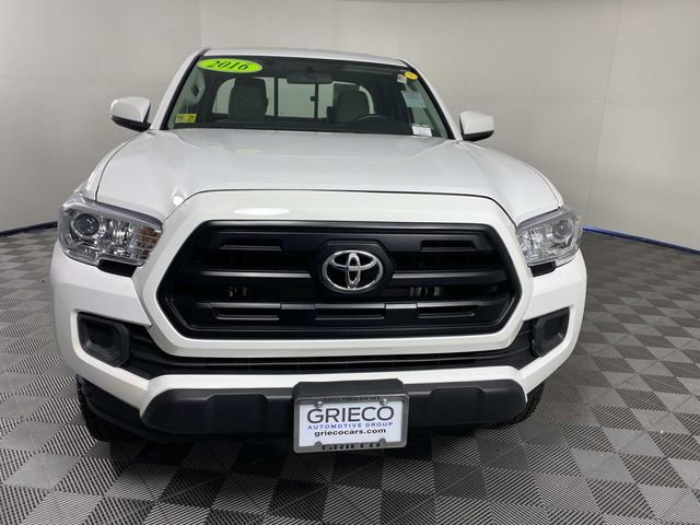 Used 2016 Toyota Tacoma SR w/ SR Convenience Package image 3