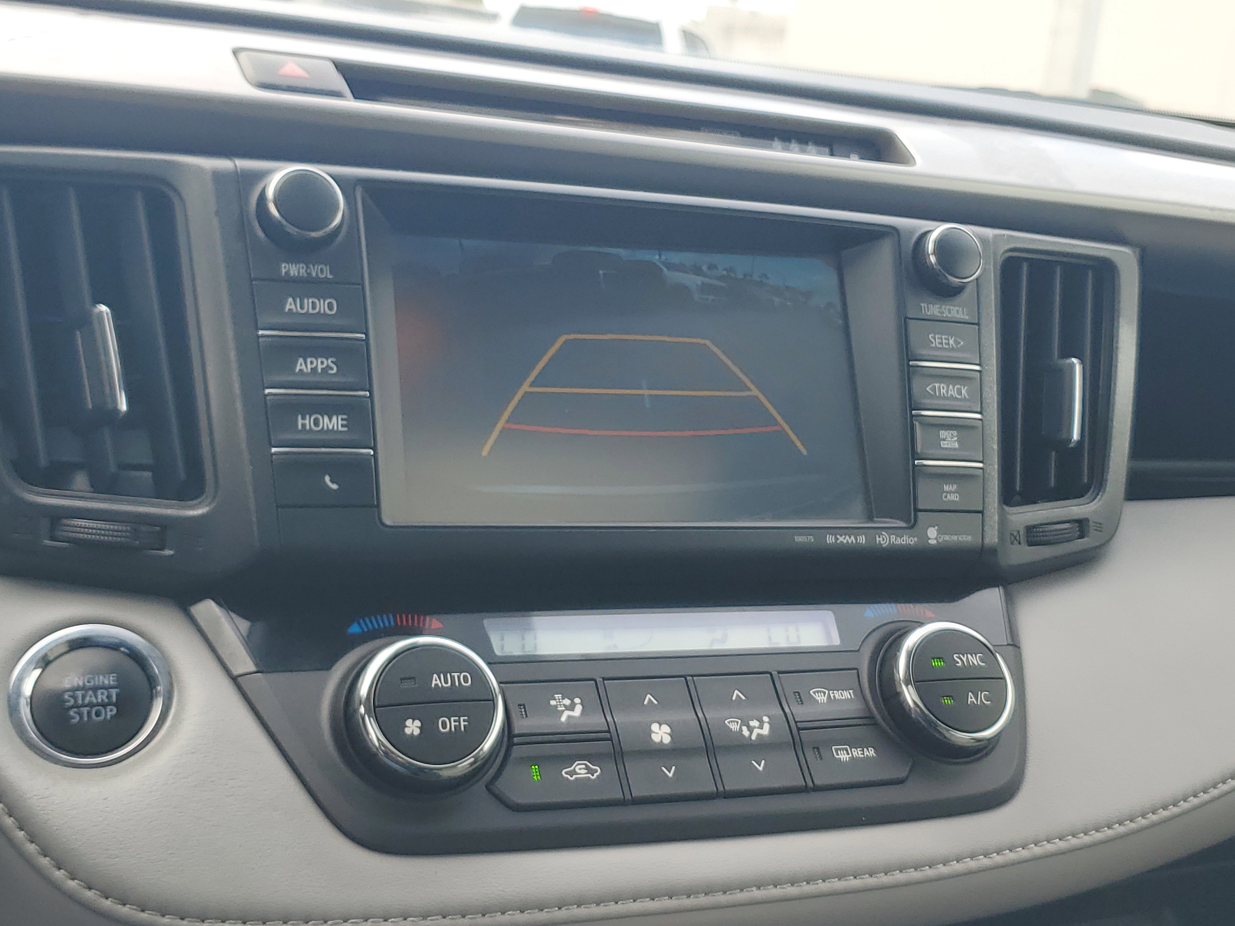 Used 2018 Toyota RAV4 Limited image 10