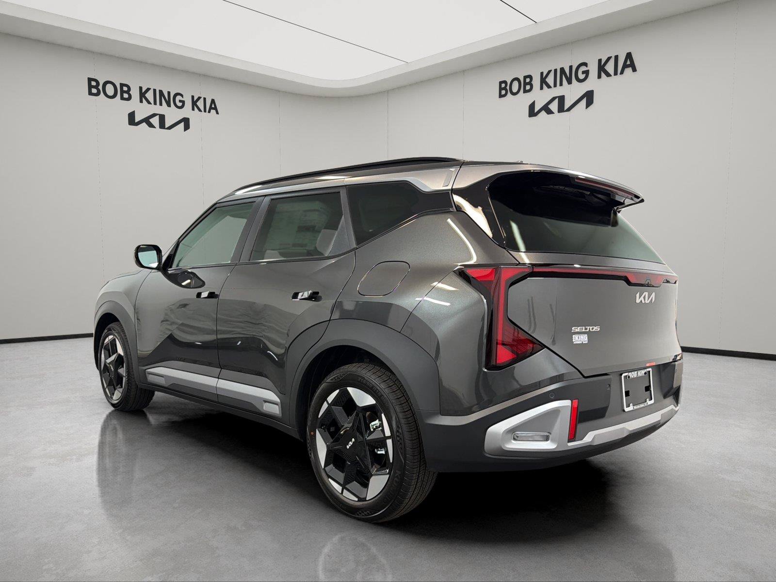 New 2027 Kia Seltos EX FWD image 3