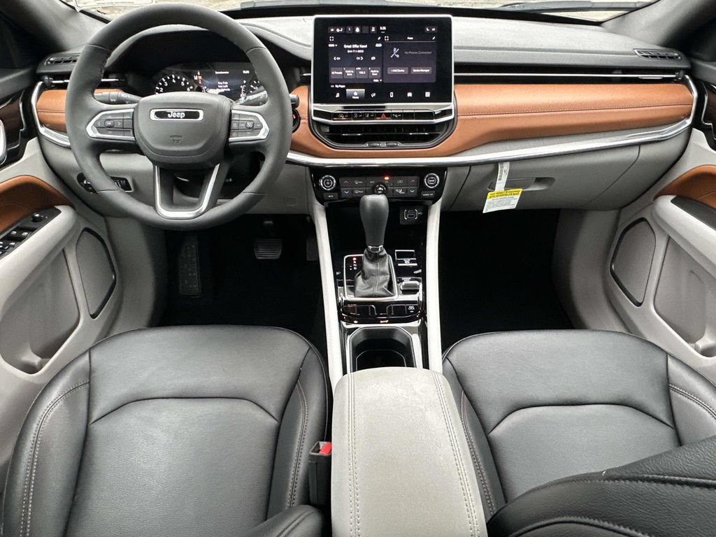 Used 2024 Jeep Compass Limited AWD/4WD image 14