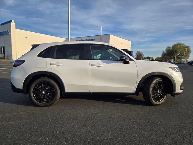 New 2026 Honda HR-V Sport image 3