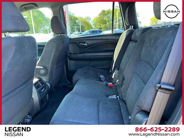 Used 2022 Honda Pilot Sport image 12