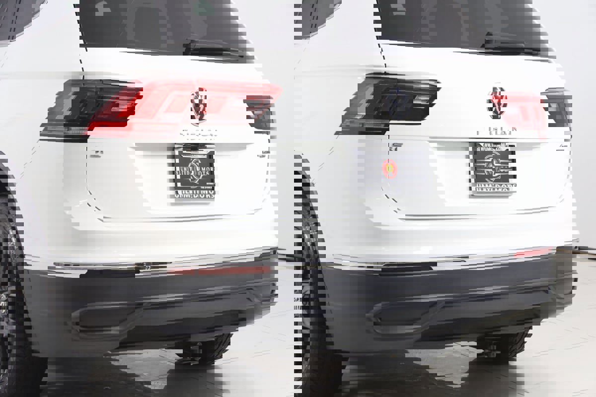 Used 2024 Volkswagen Tiguan SE image 23