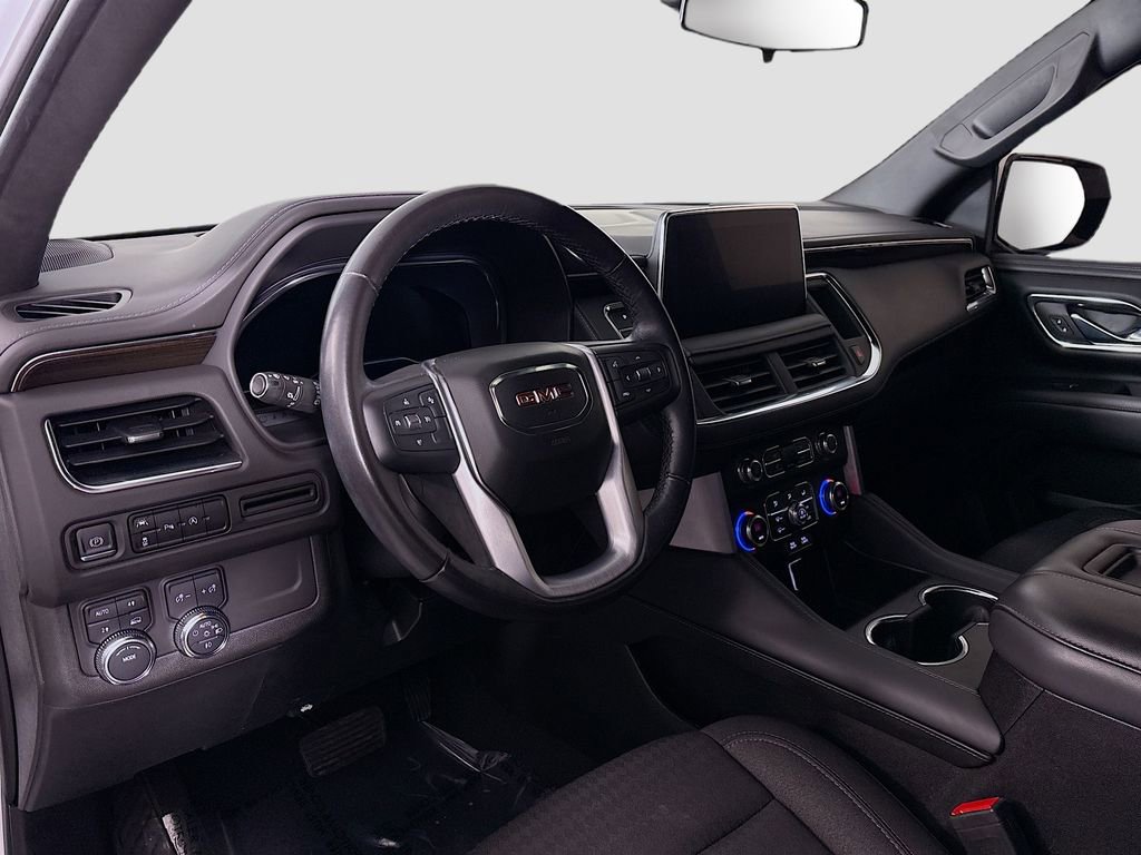 Certified 2023 GMC Yukon SLE w/ Gmc Pro Safety Plus Package image 10