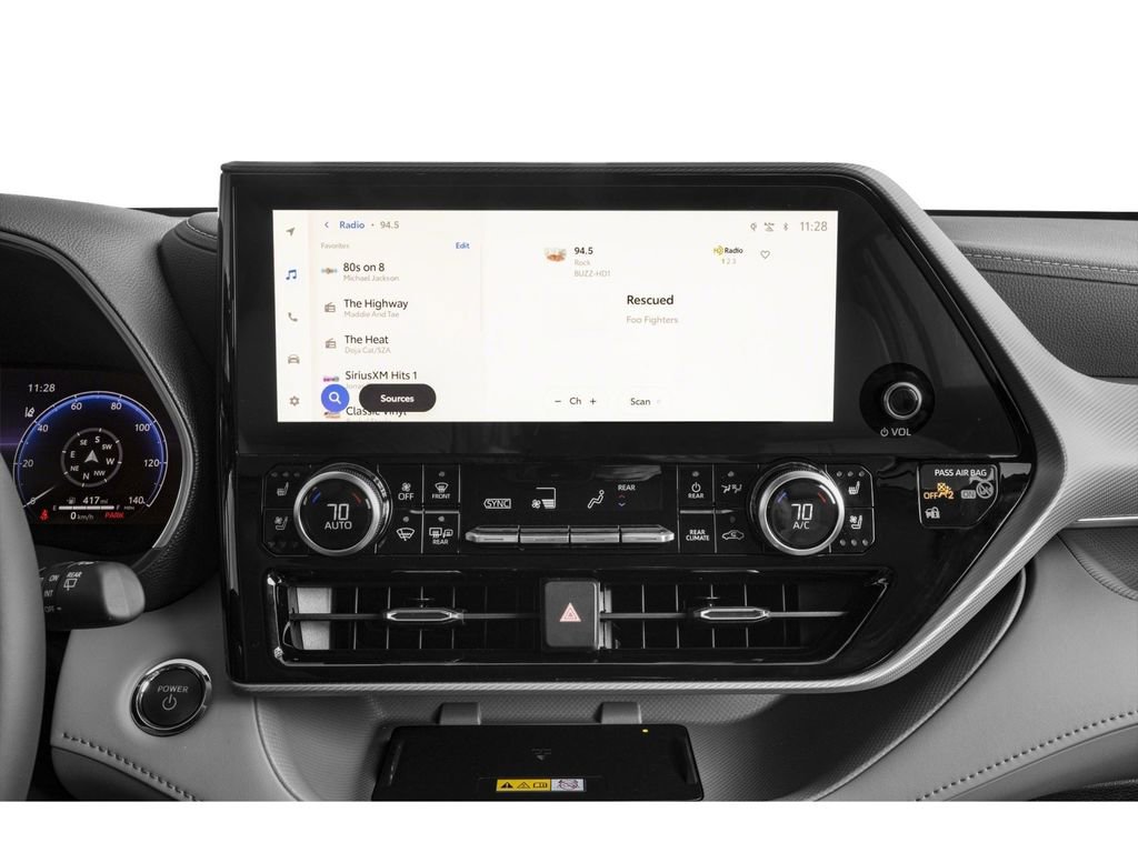 New 2026 Toyota Highlander Platinum image 7