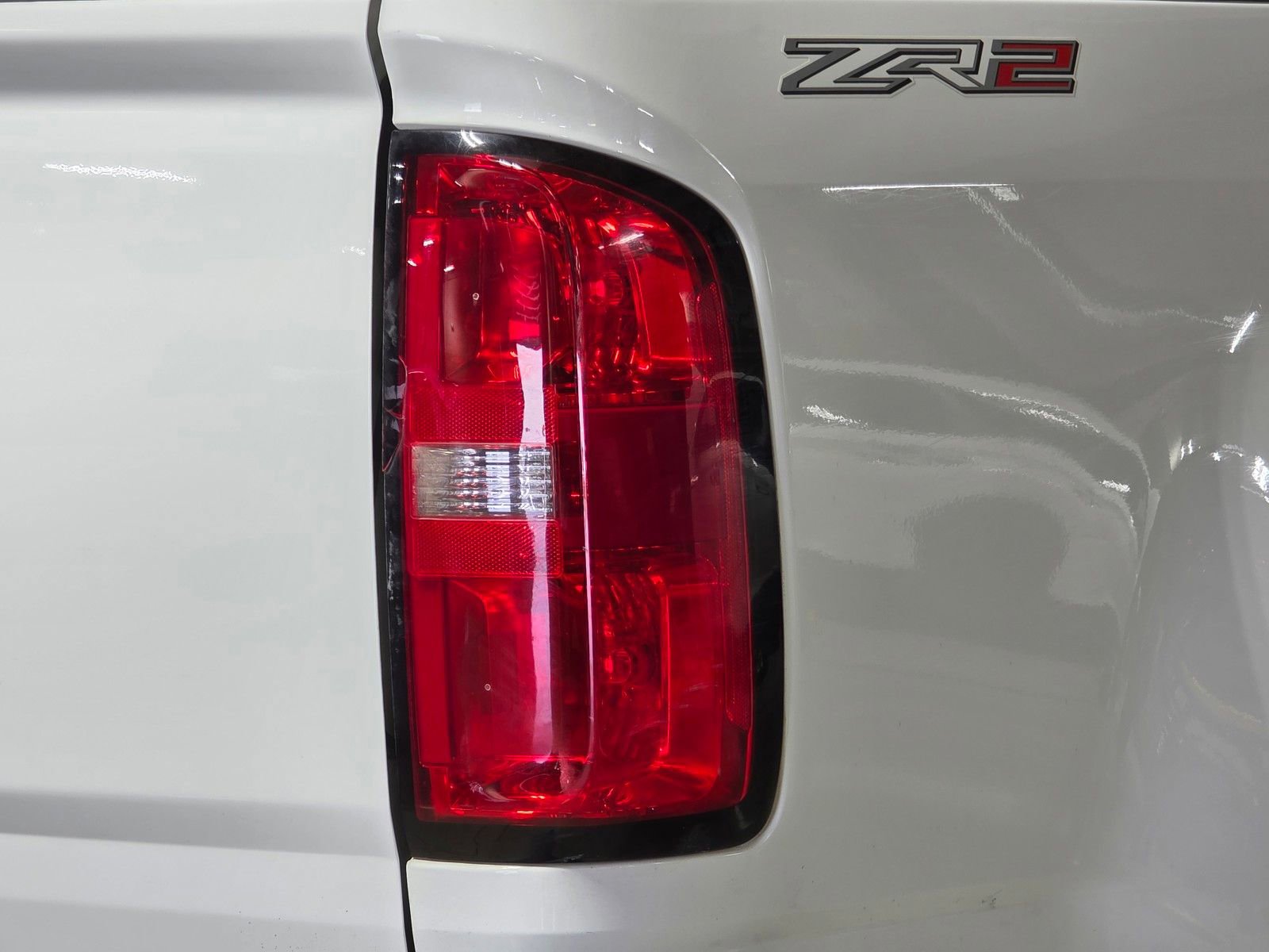 Used 2018 Chevrolet Colorado ZR2 AWD/4WD image 12