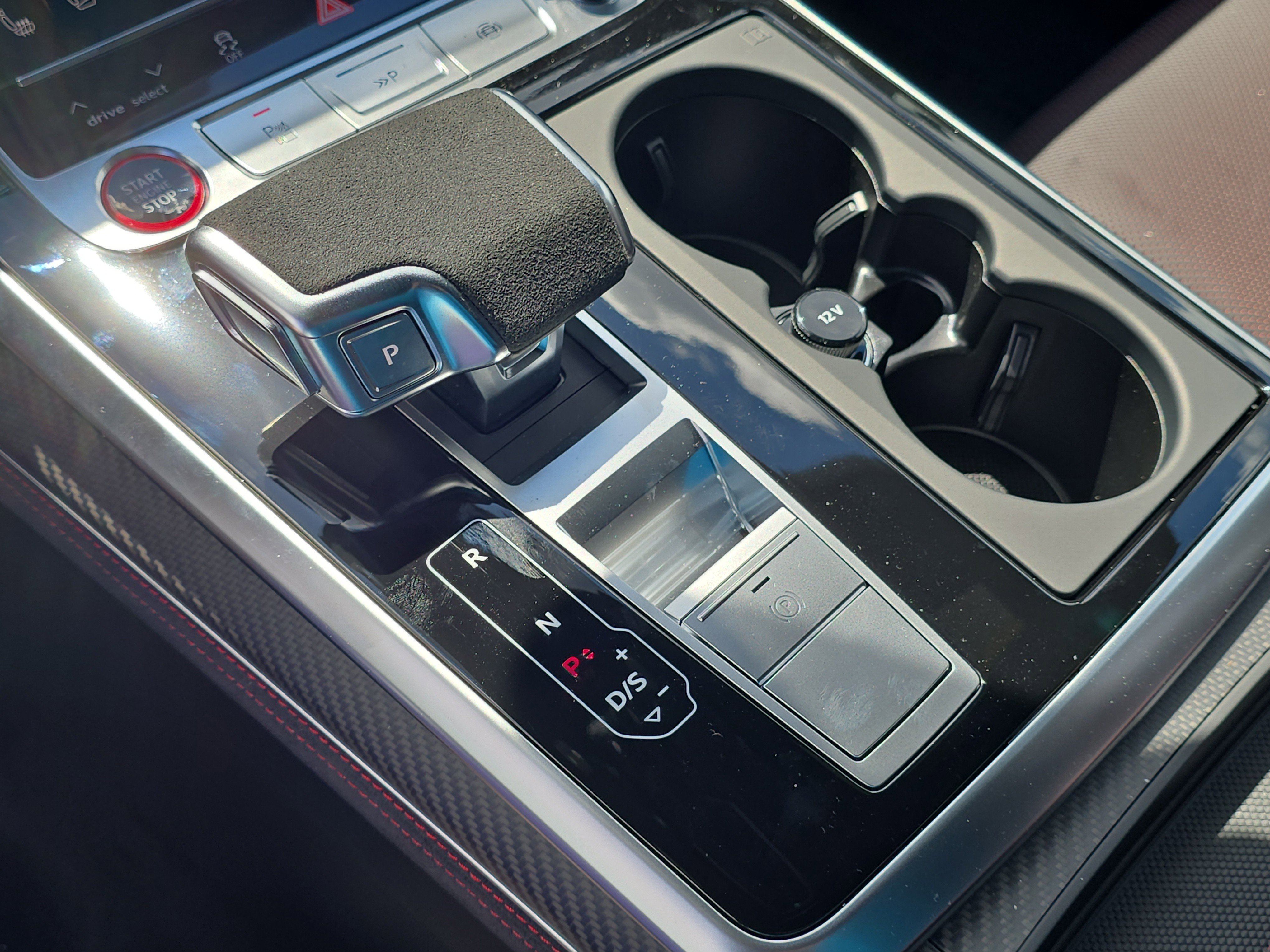 New 2025 Audi RS Q8 performance image 26