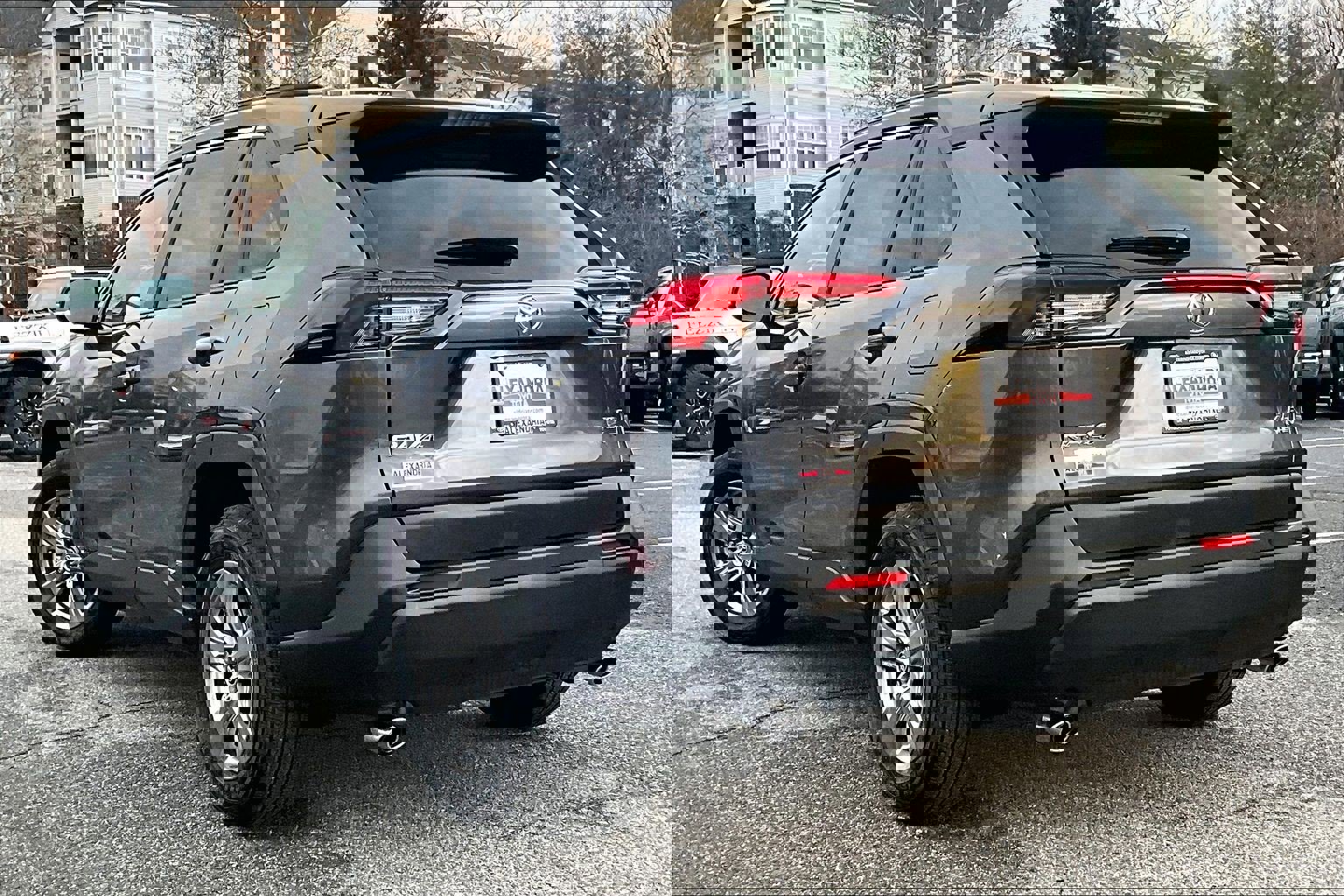 Used 2025 Toyota RAV4 XLE image 11