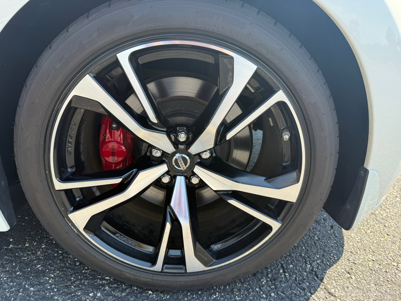 Used 2020 Nissan 370Z Coupe image 40