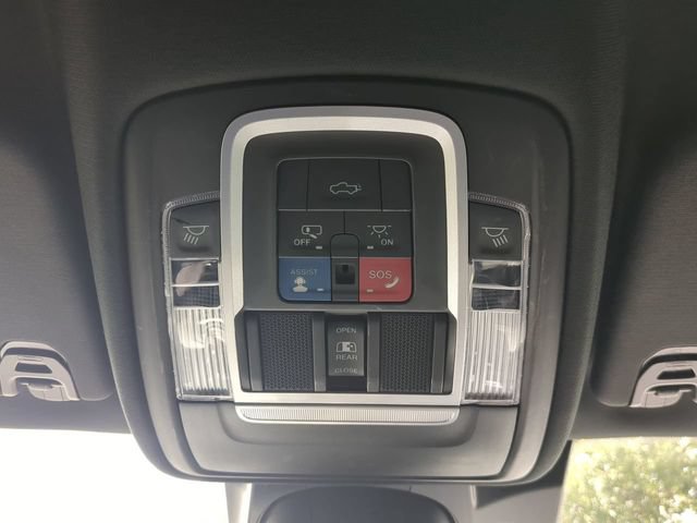 Used 2021 RAM 1500 Limited w/ Body Color Bumper Group AWD/4WD image 23