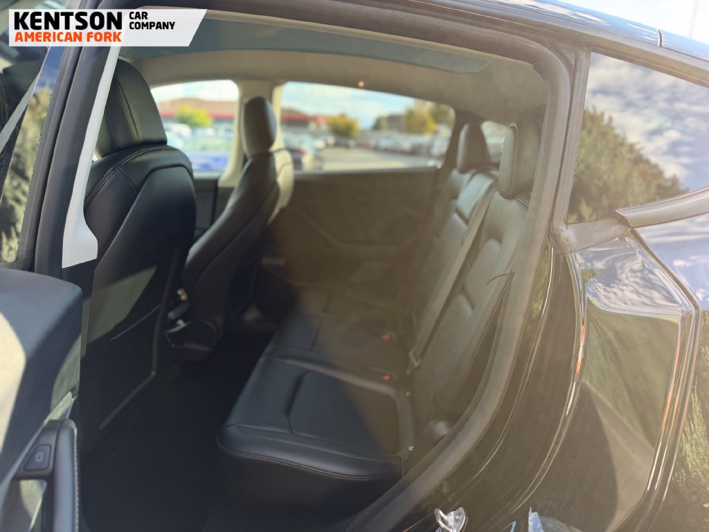 Used 2023 Tesla Model Y Performance AWD/4WD image 27
