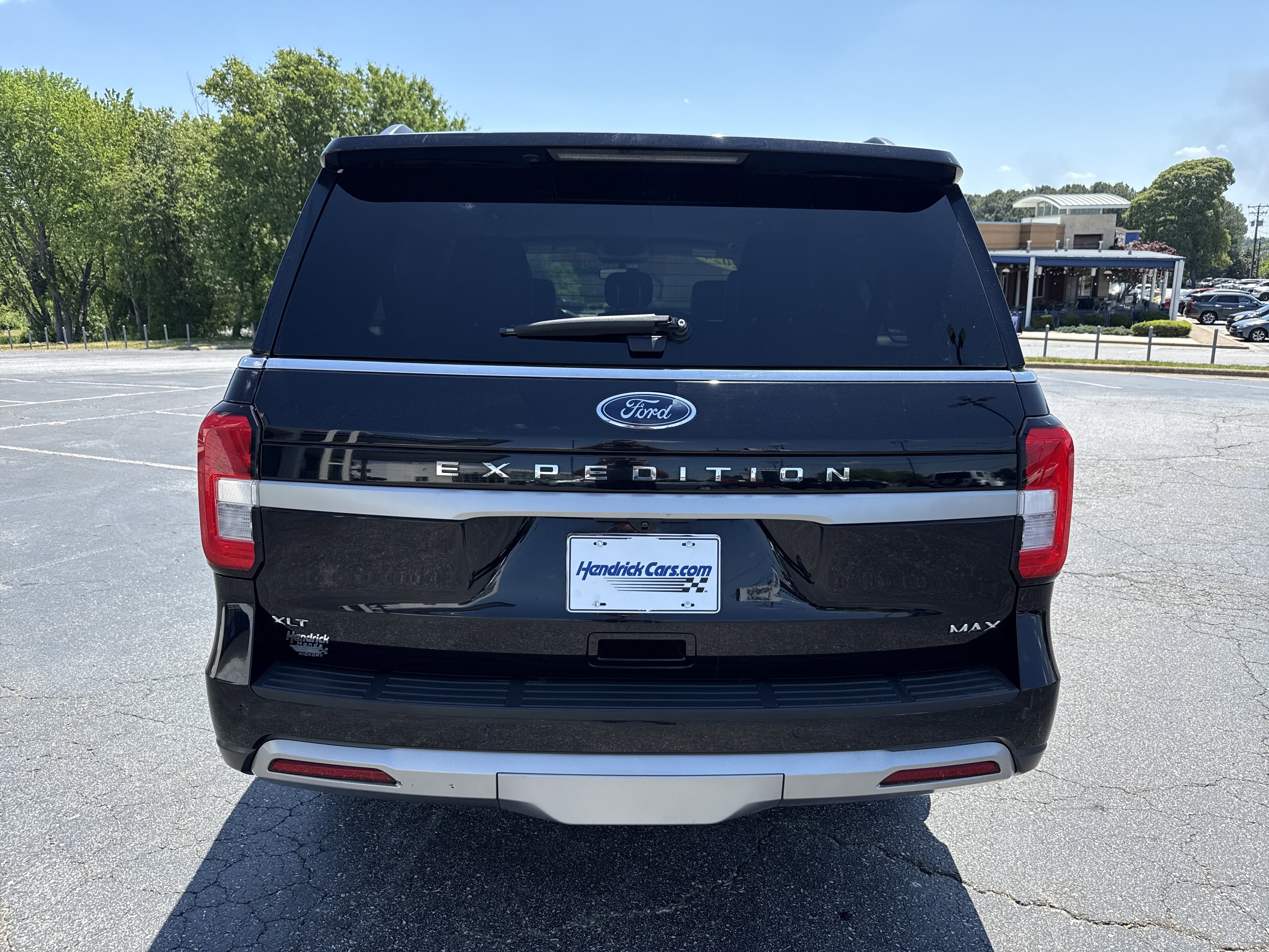 Used 2024 Ford Expedition Max XLT AWD/4WD image 9