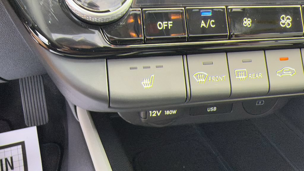 Used 2025 Hyundai Elantra Limited w/ Cargo Package FWD image 20